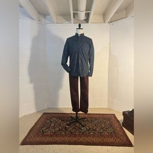 Medium Banana Republic Factory Blue Paisley Button Down